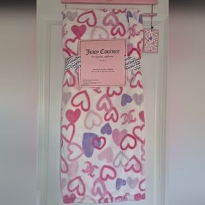 Juicy Couture Kids Plush Throw - Pink and White